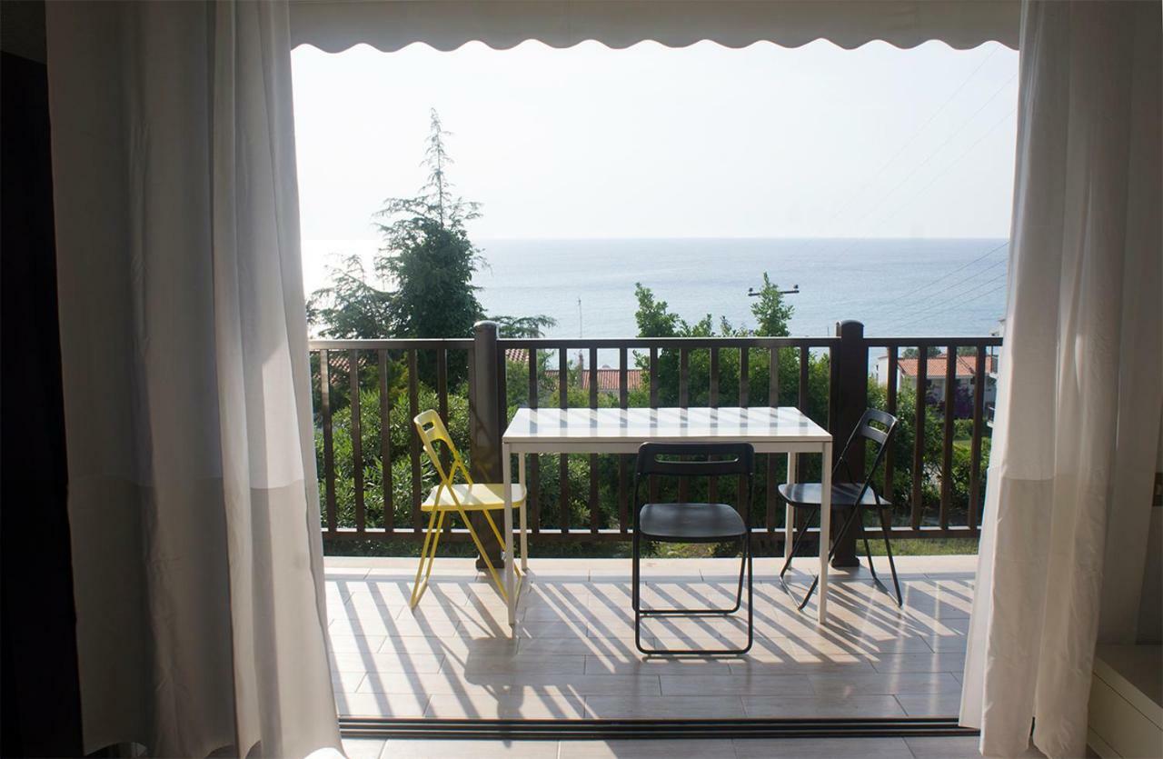 Possidi Aigaiopelagitika 2-Floor Beach House Kalandra Exterior foto